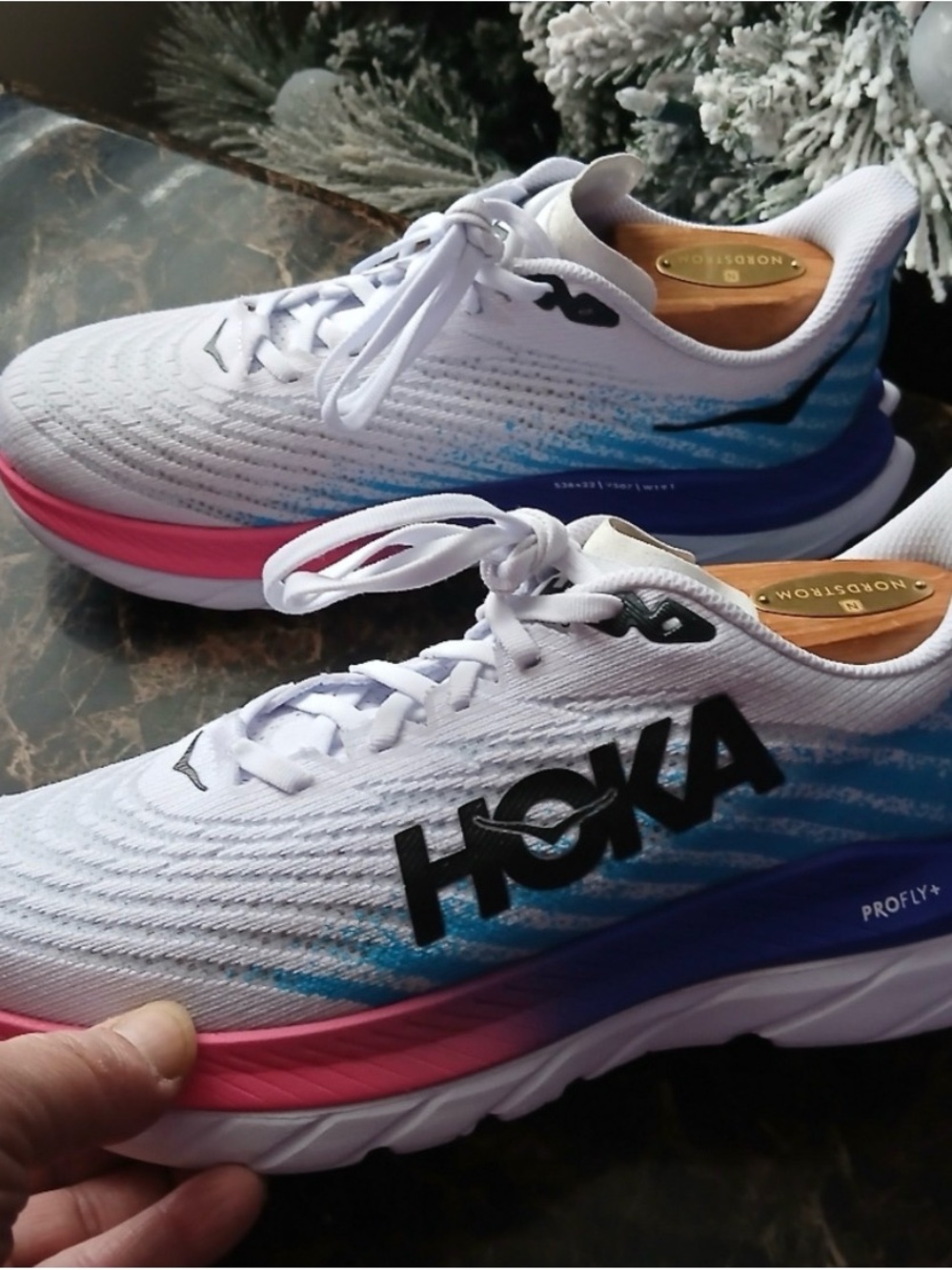 Hoka One Mach 5
Comfort/Running
Medical Field Shoes
Size 8.5 for Women